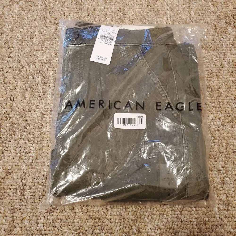 American Eagle Stretch Super High-Waisted Cargo Wide-Leg Pant, new with tags - Picture 2 of 3